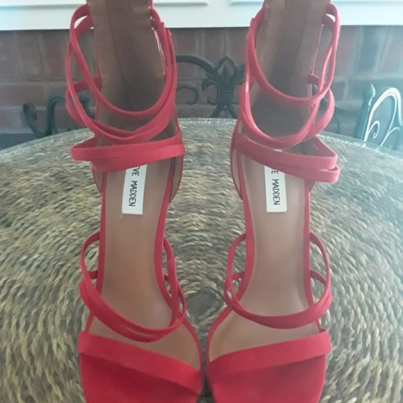 Steve Madden Shoes - Picture 2 of 4
